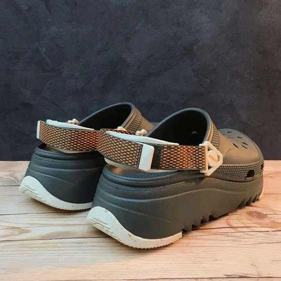 Жіночі Crocs Classic Hiker Clog Dusty Olive — фото 12