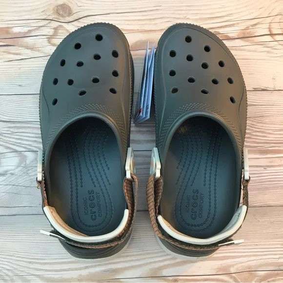 Жіночі Crocs Classic Hiker Clog Dusty Olive — фото 8