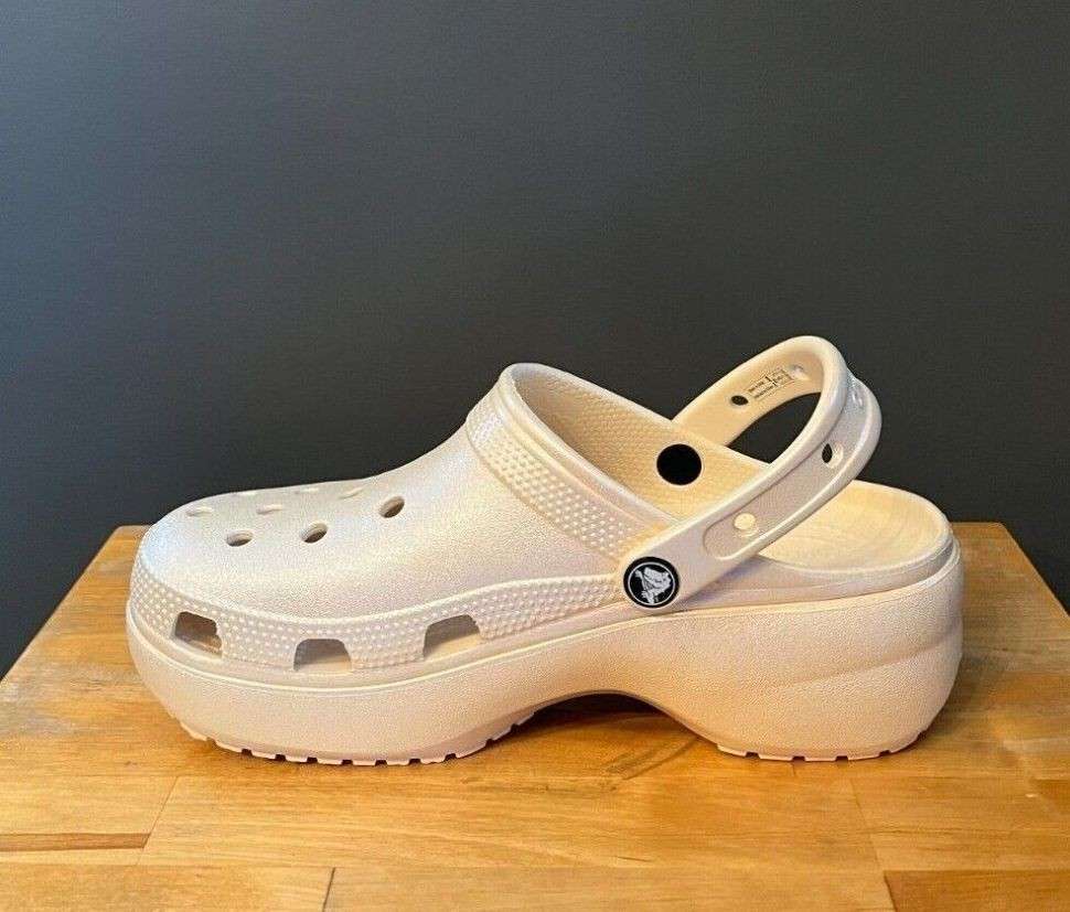 Жіночі Crocs Classic Platform Shimmer Clog Vanilla — фото 6