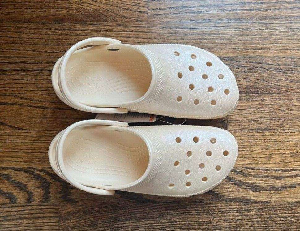 Жіночі Crocs Classic Platform Shimmer Clog Vanilla — фото 7
