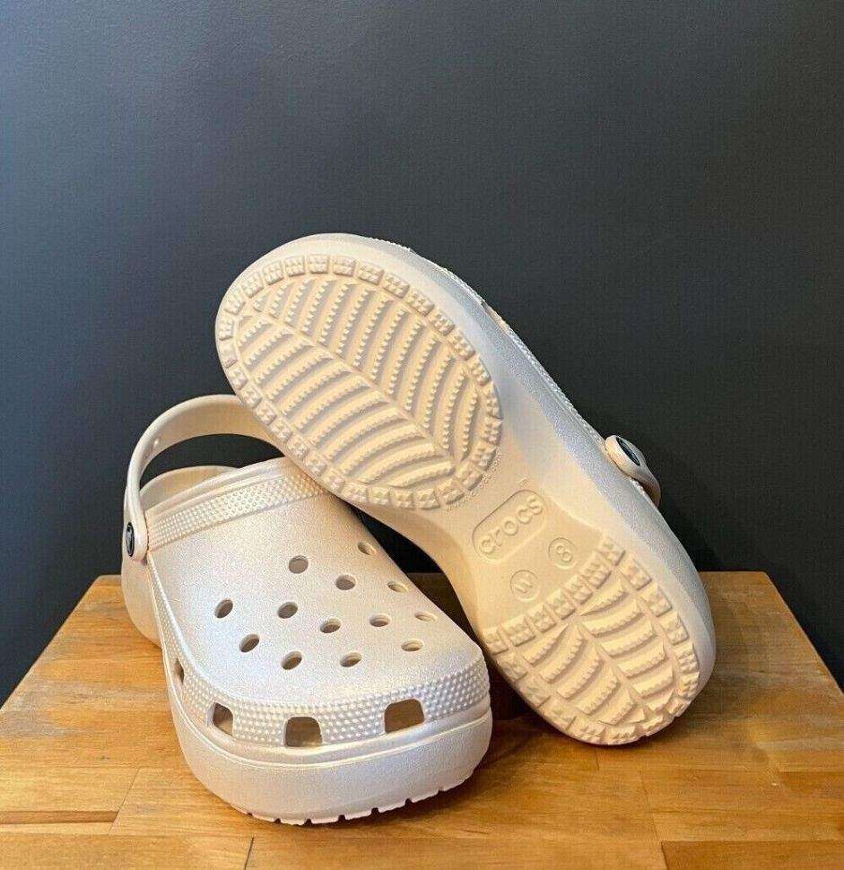 Жіночі Crocs Classic Platform Shimmer Clog Vanilla — фото 10
