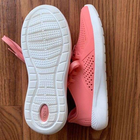 Жіночі кросівки Пейсер Рожеві Crocs Literide Pacer fresco — фото 14
