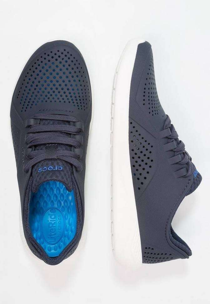 Жіночі кросівки Crocs LiteRide Pacer Navy/White — фото 8