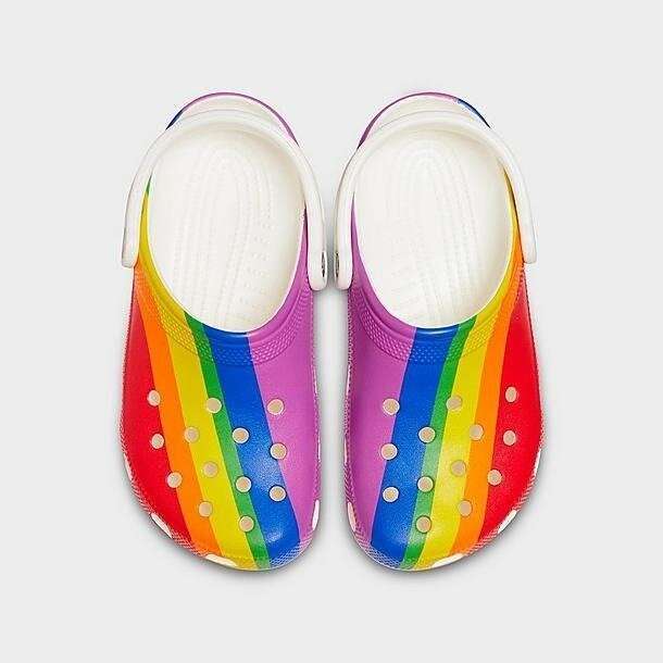 Жіночі Crocs Rainbow Graphic Classic Stripe Clog — фото 7
