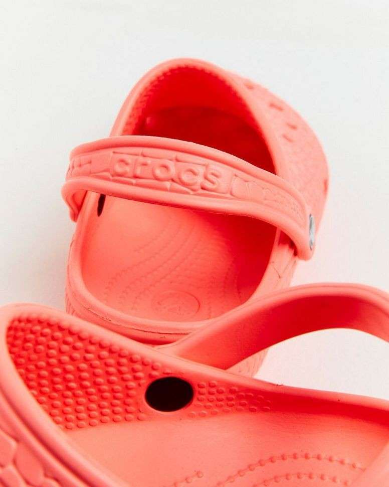 Жіночі Crocs Classic Clog Guava — фото 3