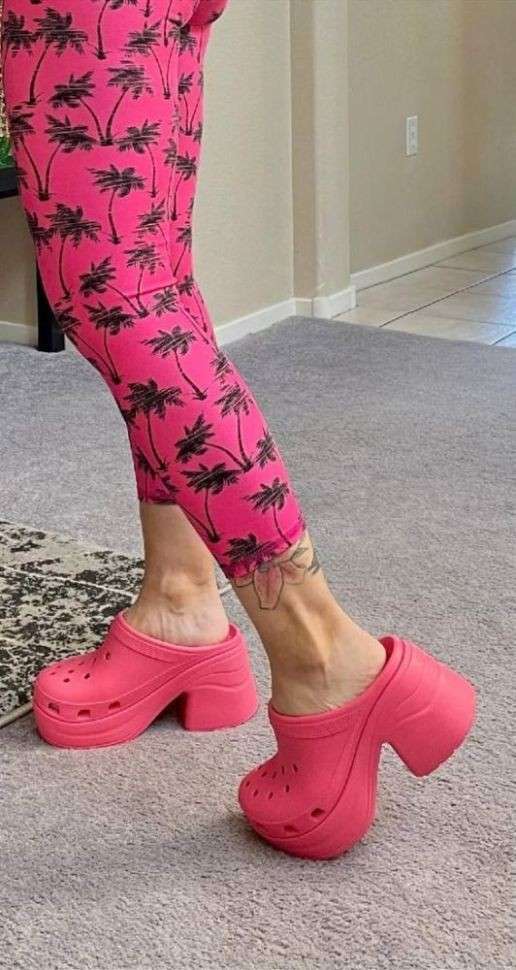 Жіночі Crocs Siren Clog Hyper Pink — фото 13