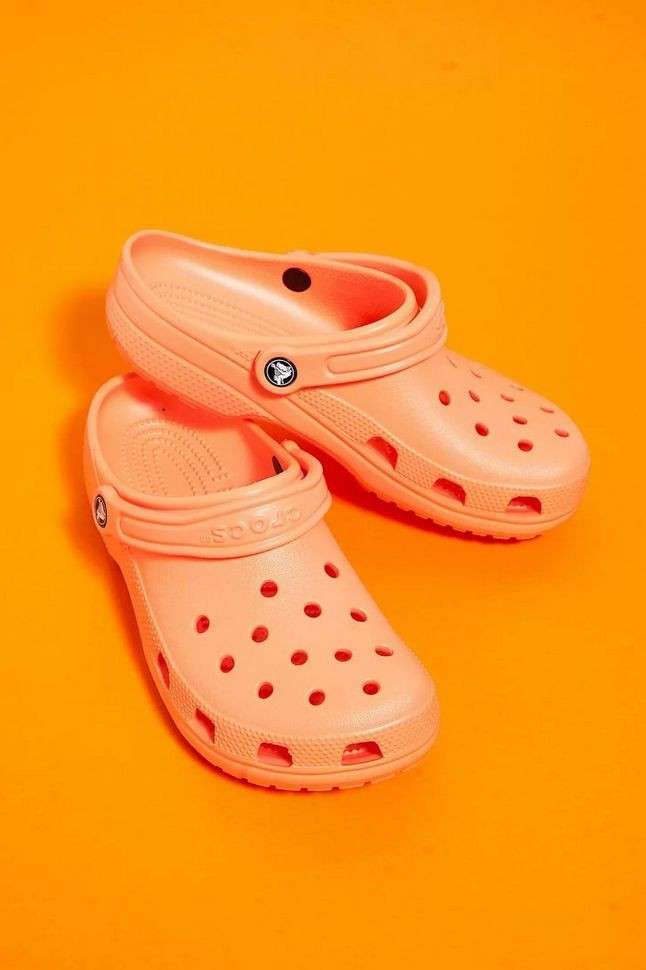 Жіночі Crocs Classic Clog Papaya — фото 7