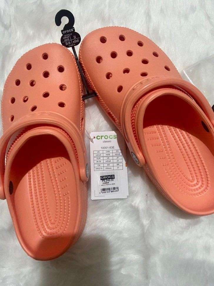 Жіночі Crocs Classic Clog Papaya — фото 9