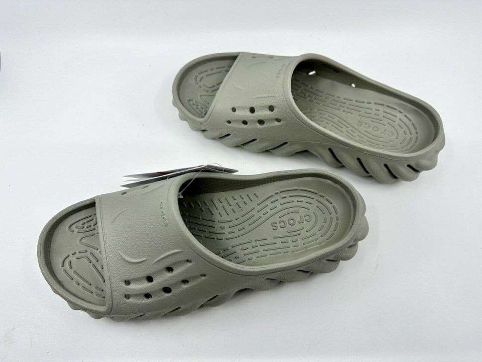 Чоловічі шльопанці Crocs Echo Slide Elephant Grey — фото 3