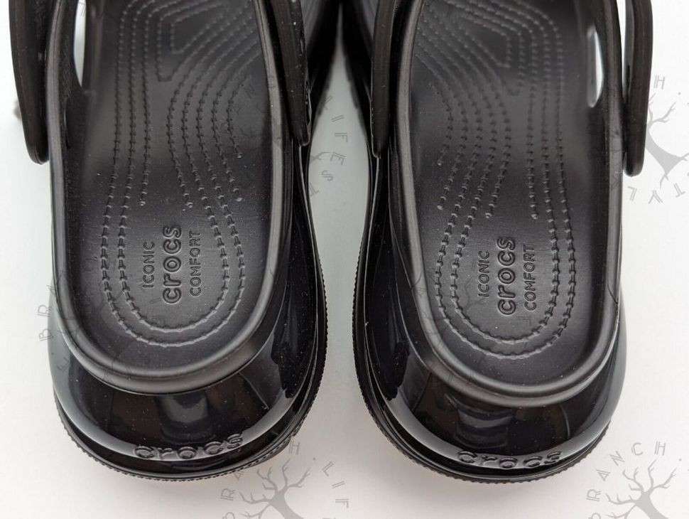 Жіночі Сандалі Crocs Mega Crush Sandal Black — фото 4
