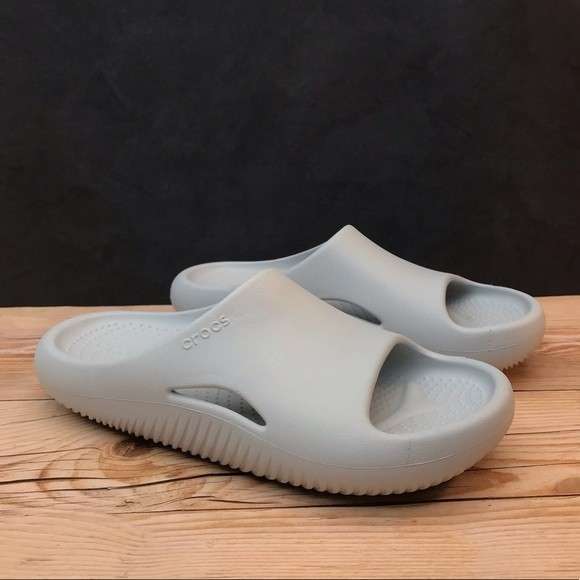 Чоловічі шльопанці Crocs Mellow Recovery Slide Atmosphere — фото 2
