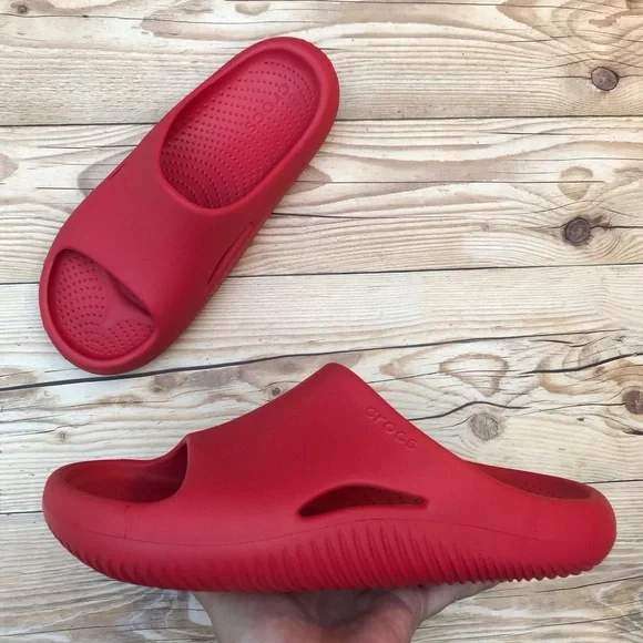 Жіночі Crocs Шльопанці Червоні Mellow Recovery Slide Varsity Red — фото 3
