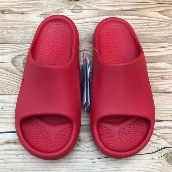 Жіночі Crocs Шльопанці Червоні Mellow Recovery Slide Varsity Red — фото 4