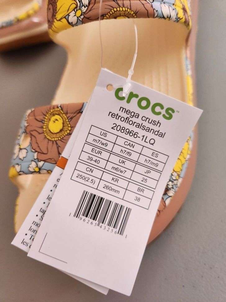 Жіночі Сандалі Crocs Mega Crush Retro Floral Sandal Vanilla\Cork — фото 4