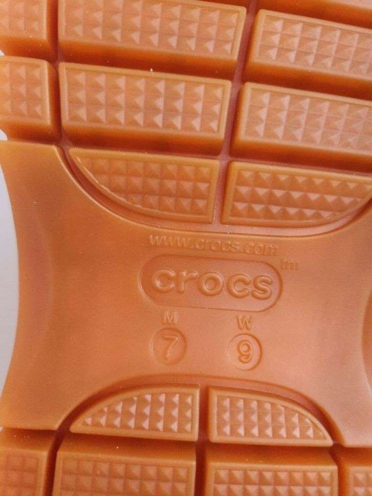 Жіночі Сандалі Crocs Mega Crush Retro Floral Sandal Vanilla\Cork — фото 6