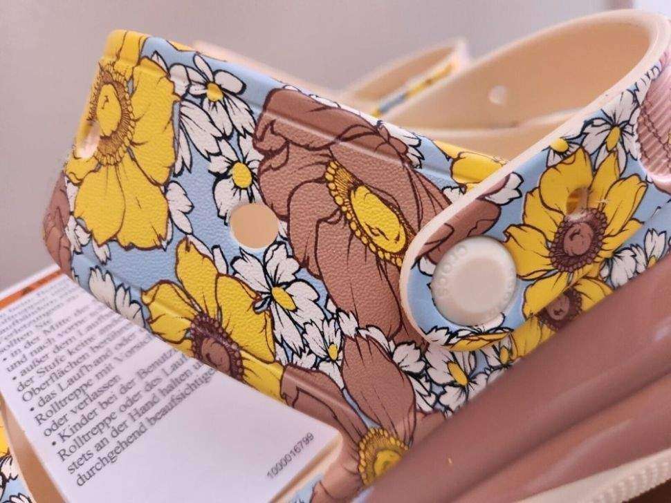 Жіночі Сандалі Crocs Mega Crush Retro Floral Sandal Vanilla\Cork — фото 10