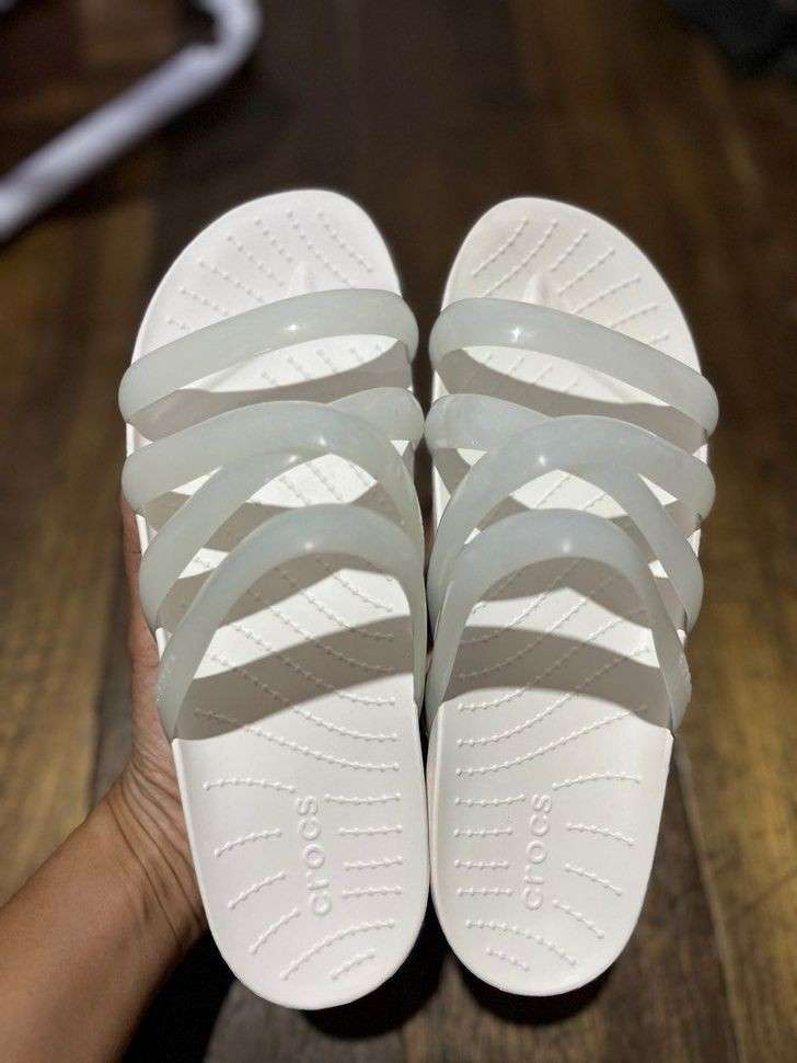 Жіночі шльопанці Crocs Splash Glossy Strappy Slide White — фото 2