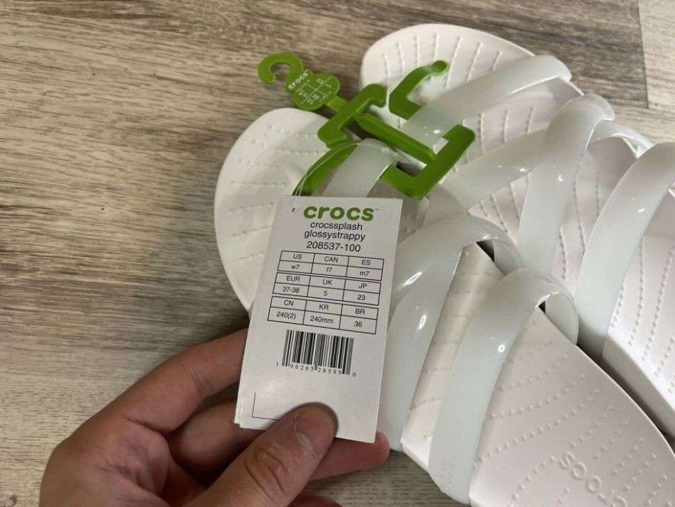 Жіночі шльопанці Crocs Splash Glossy Strappy Slide White — фото 4