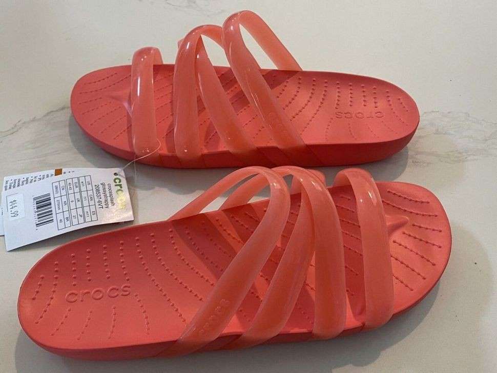 Жіночі шльопанці Crocs Splash Glossy Strappy Sandal Neon Watermelon — фото 12
