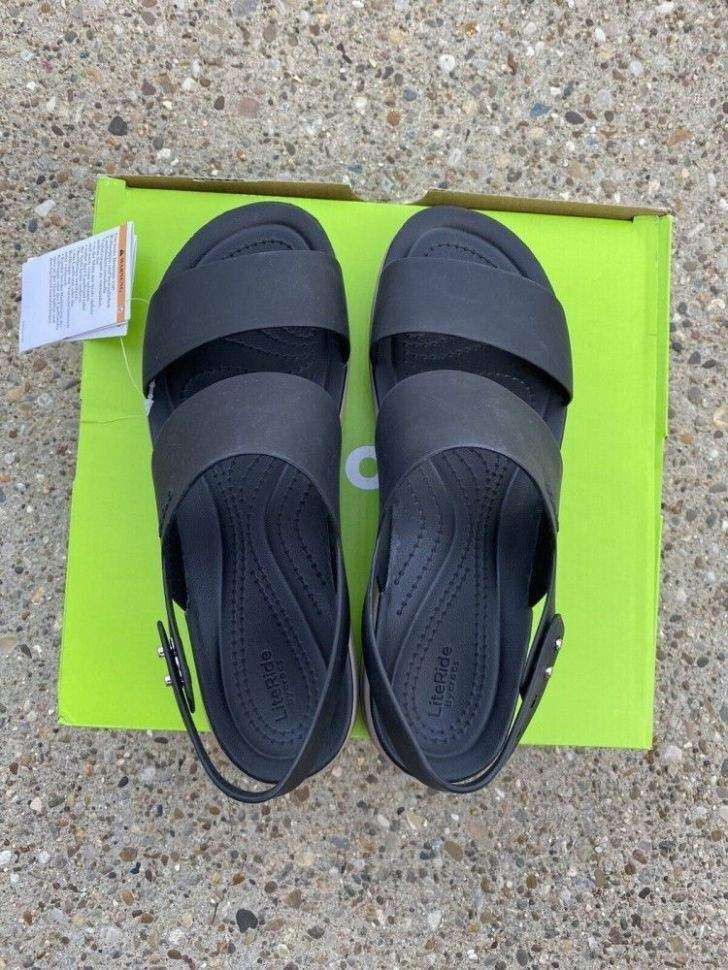 Жіночі Сандалі Crocs Brooklyn Low Wedge Black / Mushroom — фото 6