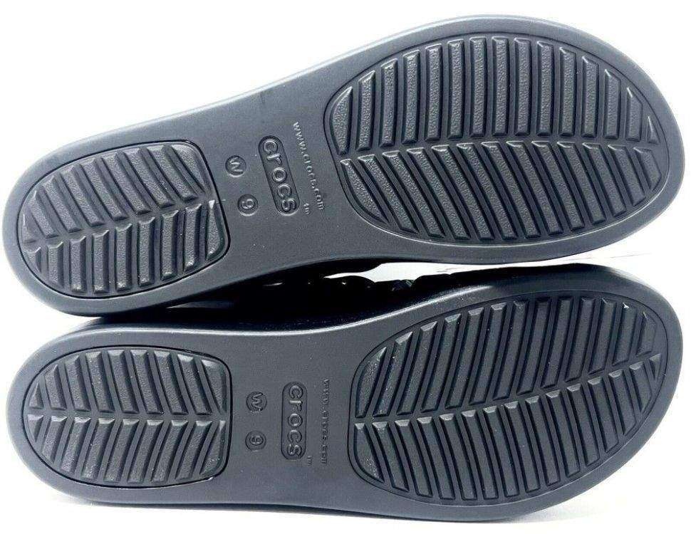 Жіночі Сандалі Crocs Women´s Brooklyn Strappy Low Wedge Black — фото 4
