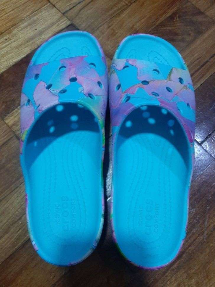 Жіночі шльопанці Crocs Classic Platform Slide Neptune/Multi — фото 12