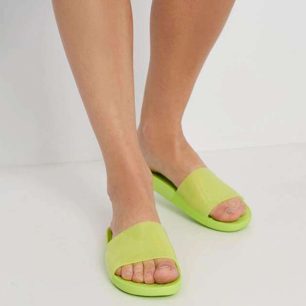 Жіночі шльопанці Crocs Slide Splash Limeade — фото 5