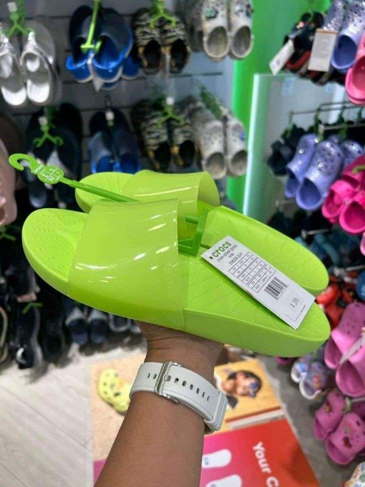 Жіночі шльопанці Crocs Slide Splash Limeade — фото 7