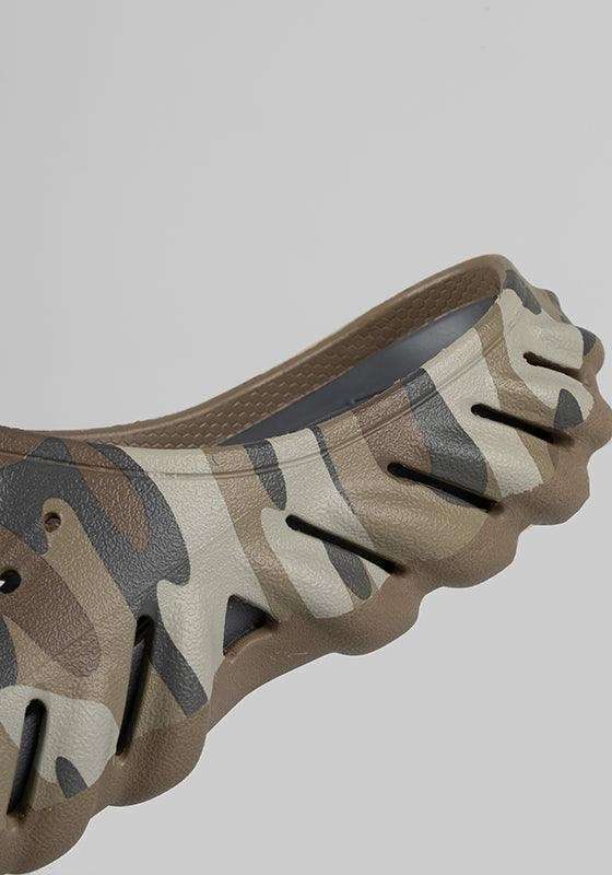 Чоловічі шльопанці Crocs Echo Camo Redux Slide Charcoal — фото 8