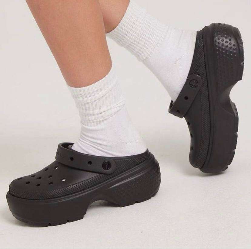 Жіночі Crocs Stomp Clog Black — фото 11