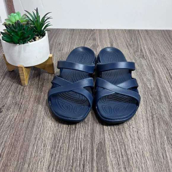 Жіночі сандалі Crocs Meleen Crossband Sandal Navy — фото 11