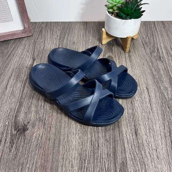Жіночі сандалі Crocs Meleen Crossband Sandal Navy — фото 12