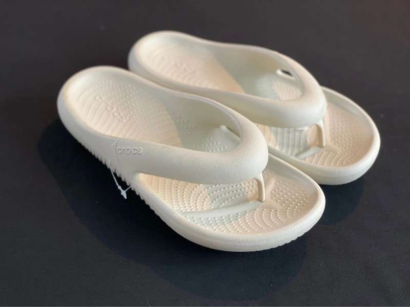 В'єтнамки Crocs Mellow Flip Bone — фото 7