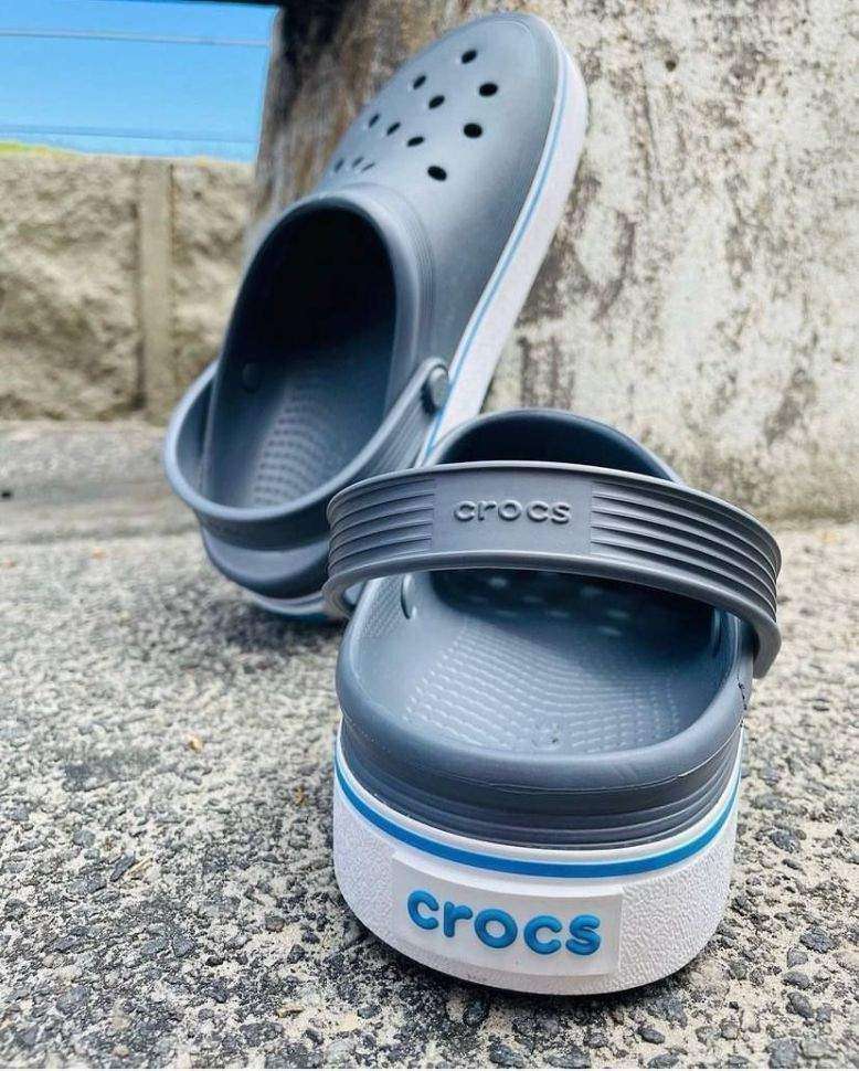 Crocs Офф Клог Сірі Off Court Clog Charcoal — фото 9