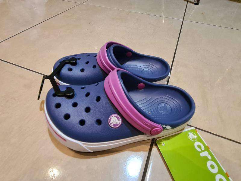 Дитячі Crocs для дівчинки Crocband II Clogs Bijou Blue/Wild Orchid — фото 9