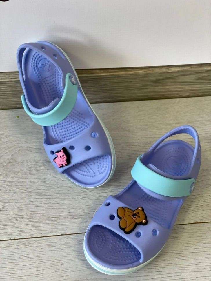 Дитячі сандалії для дівчинки rocs Crocband Kids Sandal Moon Jelly — фото 2