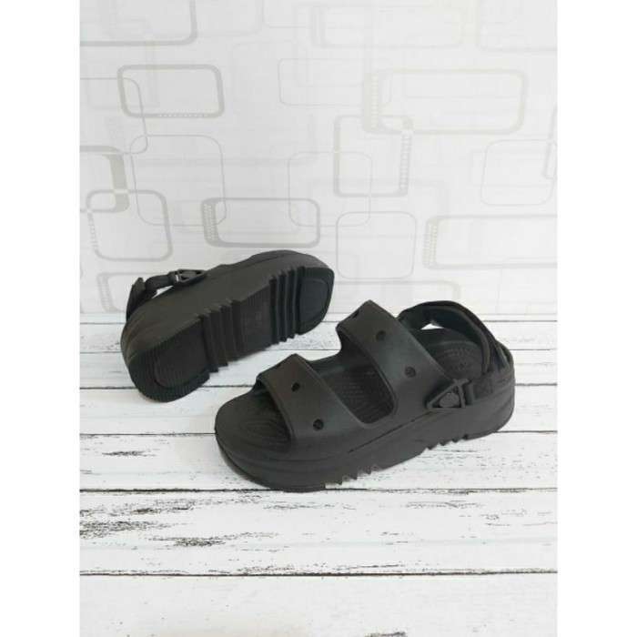 Жіночі сандалі Crocs Hiker Xscape Sandal Black/Black — фото 3