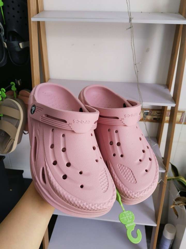 Жіночі Crocs Off Grid Clog Petal Pink — фото 3