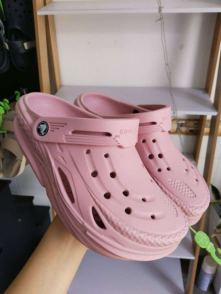 Жіночі Crocs Off Grid Clog Petal Pink — фото 4