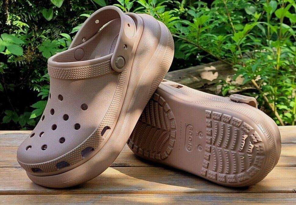 Жіночі Crocs Classic Crush Clog Latte — фото 12
