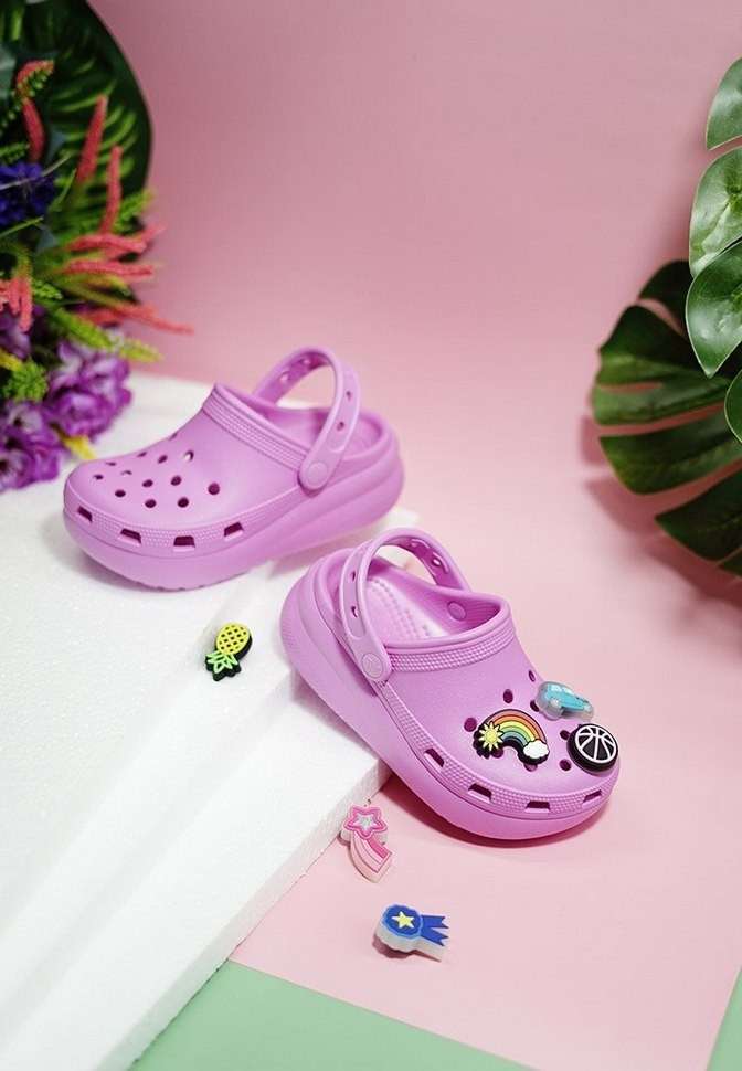 Дитячі Crocs для дівчинки Classic Clog Kids Crush Taffy Pink — фото 12