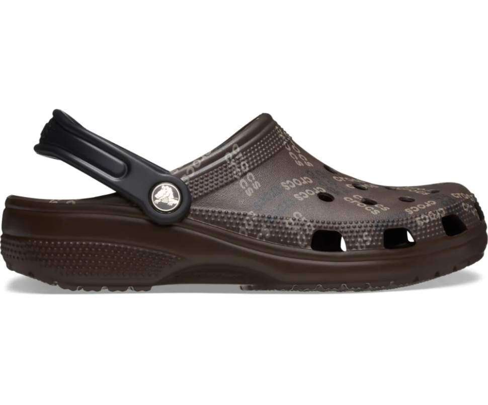 Чоловічі Crocs Класік Лого Коричневі Classic Logo Pattern Clog Coffee — фото 4