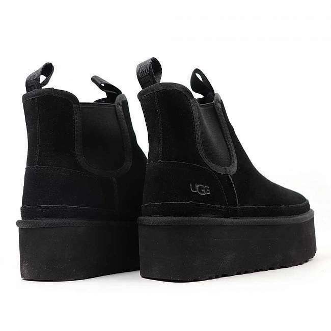 Жіночі UGG Платформа Ньюмел Чоботи Чорні Замша з Пасками Neumel Chelsea Black Platform — фото 3