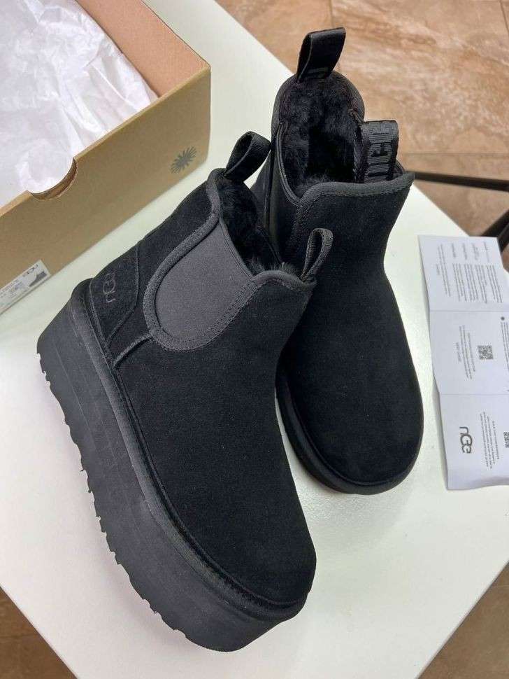 Жіночі UGG Платформа Ньюмел Чоботи Чорні Замша з Пасками Neumel Chelsea Black Platform — фото 6