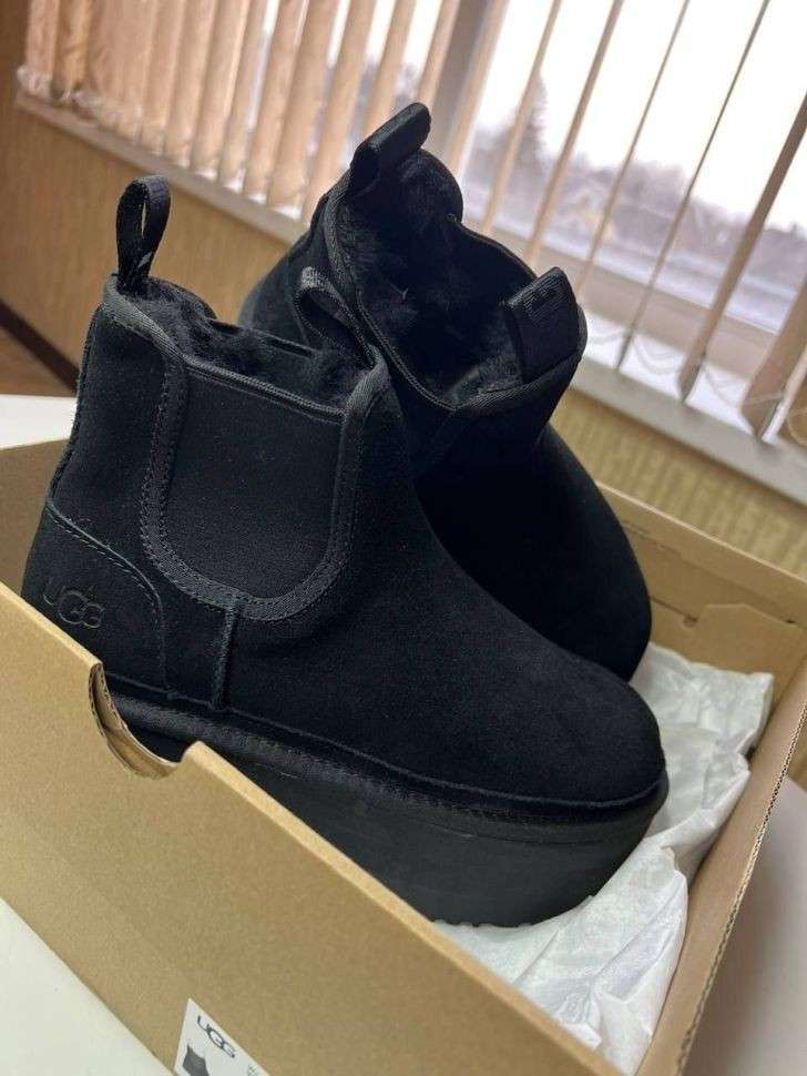 Жіночі UGG Платформа Ньюмел Чоботи Чорні Замша з Пасками Neumel Chelsea Black Platform — фото 9