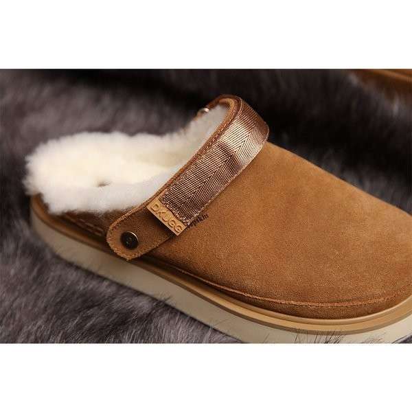Жіночі UGG Шльопанці Сандалі Помаранчеві Замшеві Goldenstar Clog Chestnut — фото 9