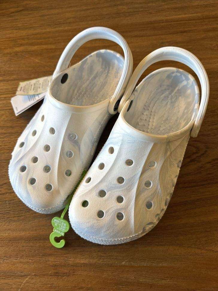 Жіночі Crocs Baya Marbled Clog white/Blue — фото 4