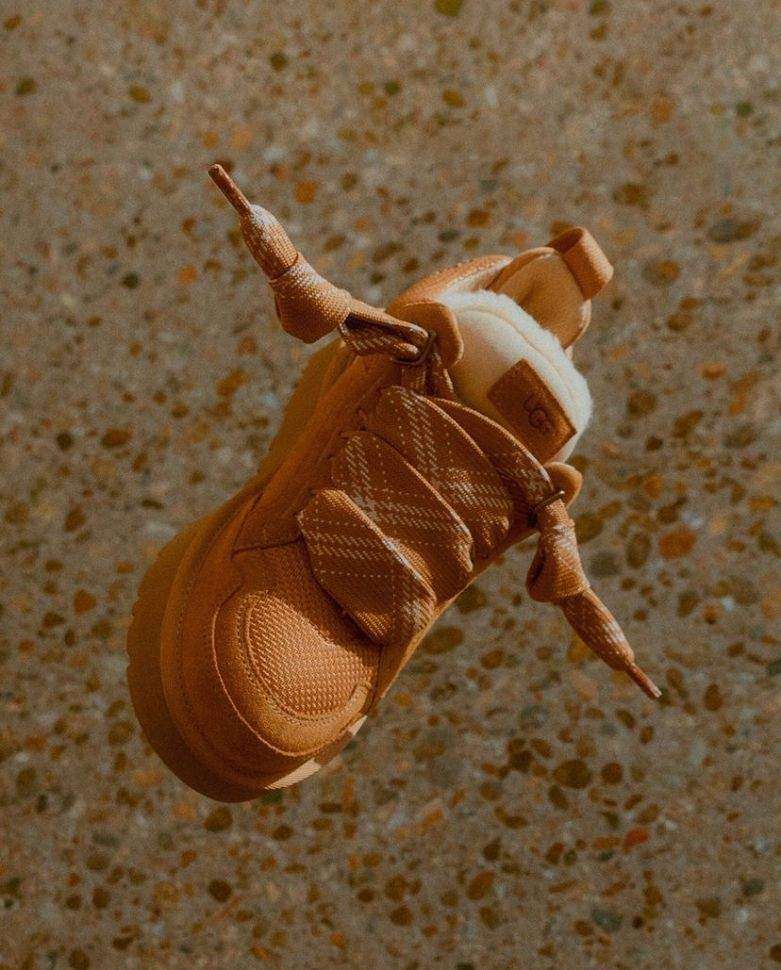 Жіночі UGG кросівки Зимові Замшеві Коричневі Lowmel Sneaker Chestnut — фото 14