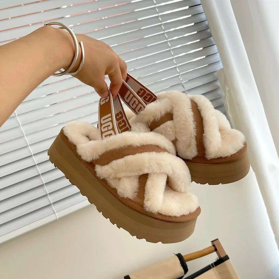 Жіночі UGG Діско Сандалі Платформа Помаранчеві Disco Cross Slides Chestnut — фото 8