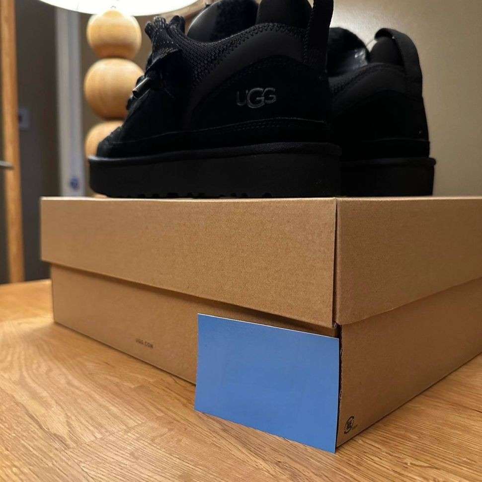 Жіночі UGG кросівки Зимові Замшеві Чорні Lowmel Sneaker Black — фото 12